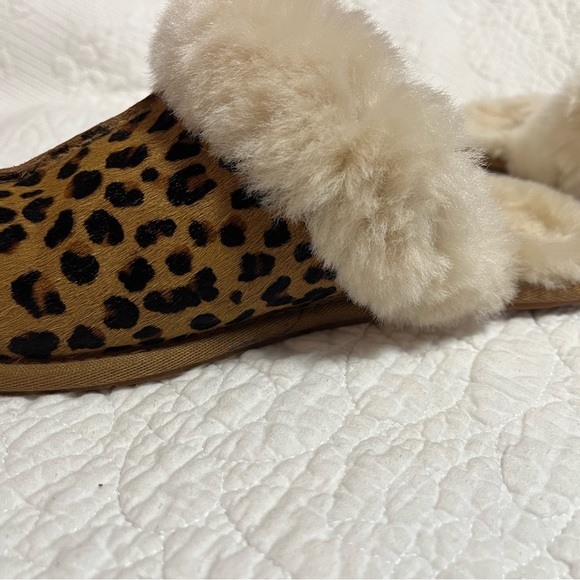 Women’s Ugg Scuffette II Water-Resistant Slipper - Picture 6 of 7